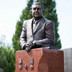 Виготовлення бюстів