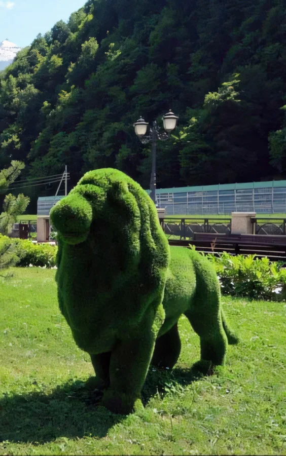 Топіар скульптура газонний Лев